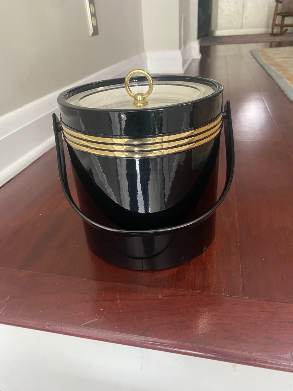Black and Gold Decorative Ice Bucket with Handle